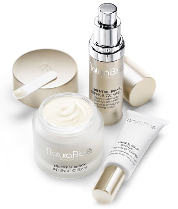 Produkter ur Natura Bissés Essential Shock-serie